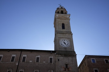 Fototapeta na wymiar civic tower of macerata