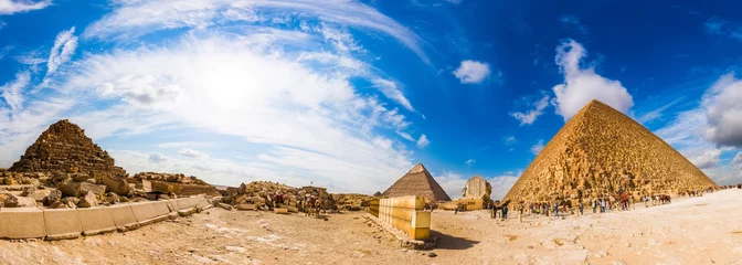 Schilderijen op glas Panorama of the area with the great pyramids of Giza, Egypt © Günter Albers