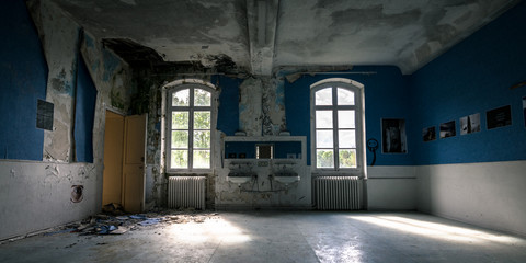 Empty room_2