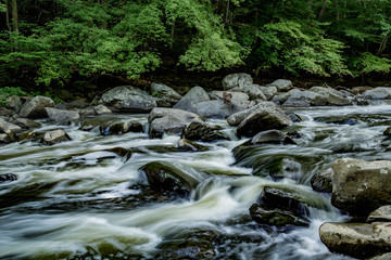 Fototapeta na wymiar Rock Creek cascade