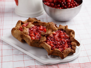 Shanga with lingonberry