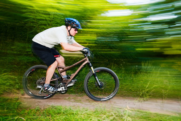 Obraz premium Autumn bike riding