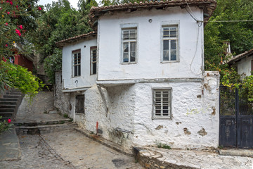 Fototapeta na wymiar Street and old houses in old town of Xanthi, East Macedonia and Thrace, Greece