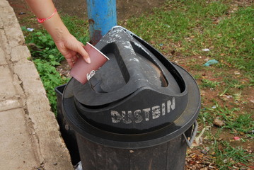 Jeter à la poubelle