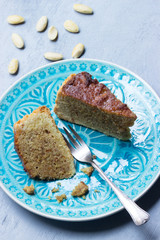 Mandelkuchen mit Marzipan