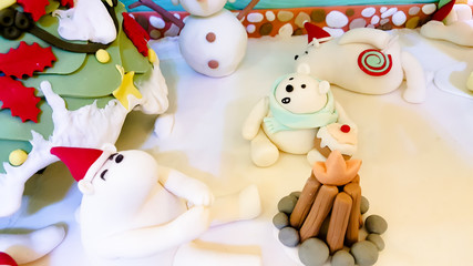 Cupcake Christmas snowman