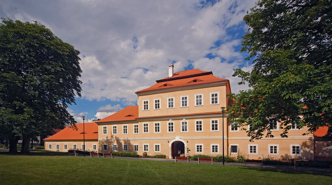  Litvinov castle 01