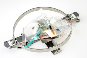 Hunt trap  on white background. danger concept