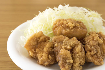鶏のから揚げ