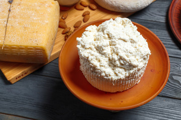 Mix cheese on the table