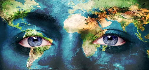 Foto op Canvas Eyes integrated with the world map. © Vero