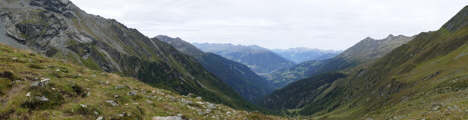 Naklejka premium Bergpanorama in den Alpen