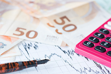 Financing graphics with money