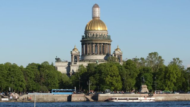 Isaac Cathedral and the Neva river in the summer - St. Petersburg, Russia