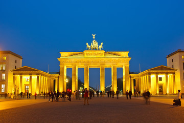 Obraz premium Brandenburg gate at night, Berlin