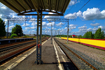 Fototapeta na wymiar Russian train station on a Sunny day 