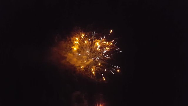 jaarwisseling met groots vuurwerk