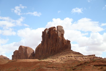 Fototapeta premium Beautiful Landscape of Monument Valley - Utah - Arizona - USA 
