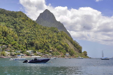 Fototapeta na wymiar Petit Piton, Saint Lucia
