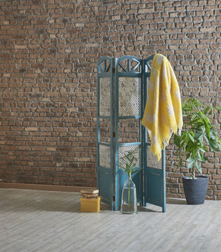 decorative bed room design paravane and screen design yellow blanket