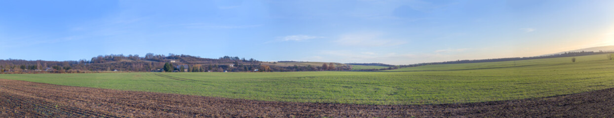 Fototapeta na wymiar panoramic view of field in wintertime in Thuringia
