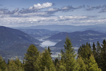 Fototapeta premium Landschaft in Kärnten