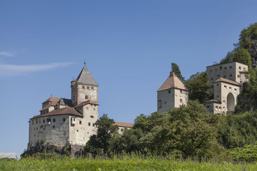 Obraz na płótnie Canvas Burg in Südtirol