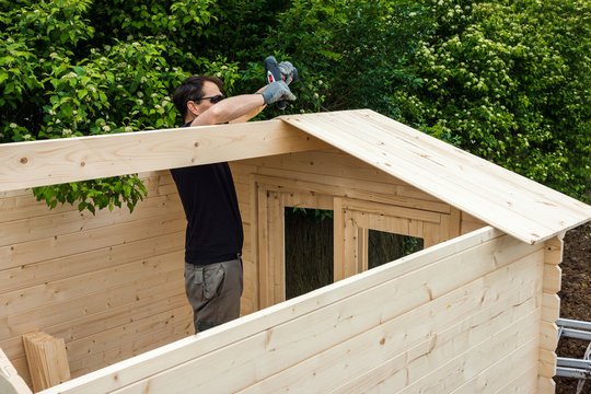 construction chalet de jardin