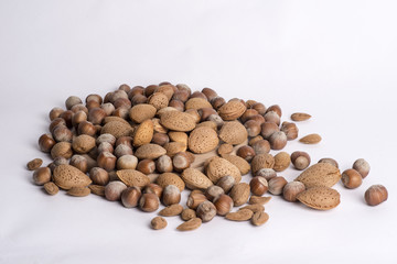 Noci, frutta secca e mandorle