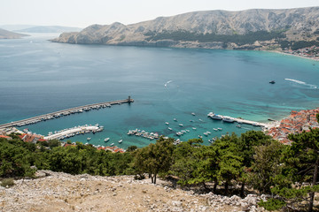 Panorama Yachthafen von Baska in Kroatien