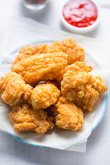 Chicken chunks with batter, sweet chilli dip 