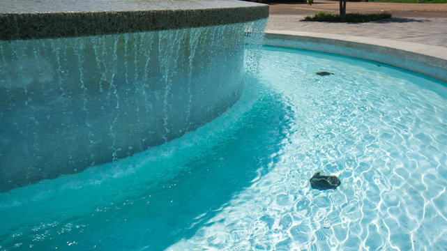 fountain sideview