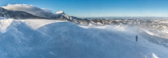 Giewont, zima w Tatrach, panorama