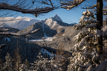 Giewont, zima w Tatrach