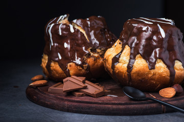 bun in chocolate and nuts