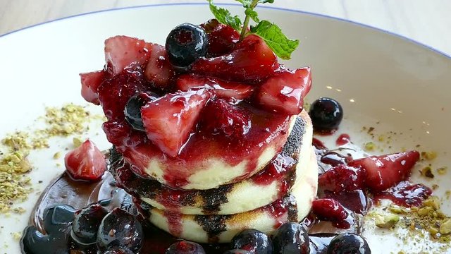 Pancake mixed berries
