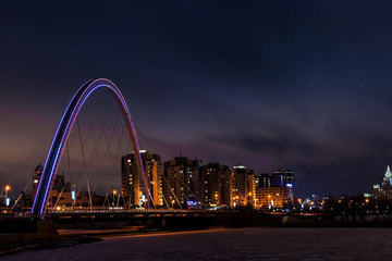 Fototapeta na wymiar Bridge over the river in Astana