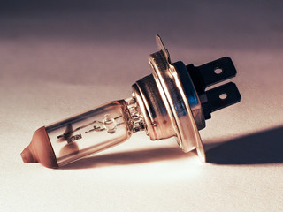 defect H7 bulb for vehicle headlight