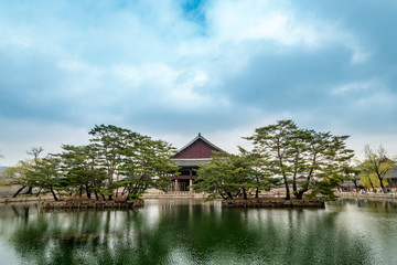  Gyeonghoeru Pavilion in Gyeongbokgung Palace 