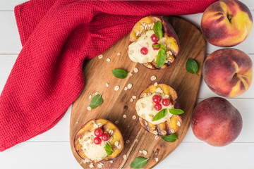 Delicious Grilled peaches dessert.