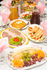 banquet table