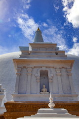 ルワンワリサーヤ仏塔