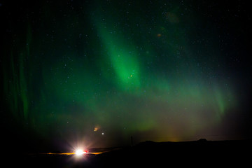 Polarlicht (Aurora borealis) - &uuml;ber dem winterlichen Island