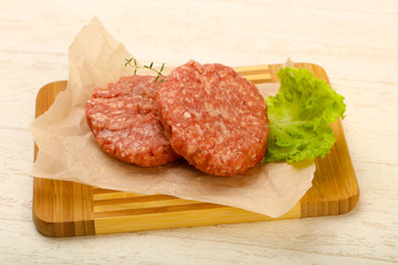 Raw cutlet
