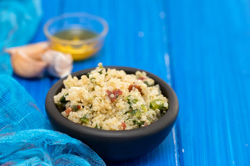 salad quinoa with kale and dried tomato