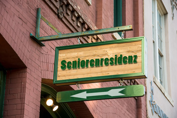 Obraz premium Schild 277 - Seniorenresidenz
