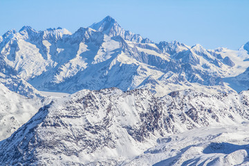 Fototapeta premium The mountain range in Saas Fee, Switzerland