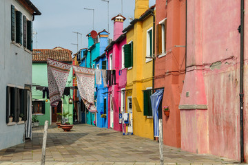 Fototapeta na wymiar Die Bunten Häuser von Burano
