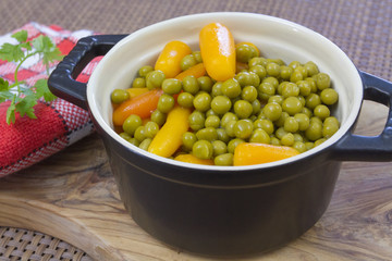petits pois et carottes