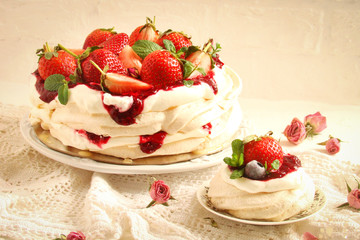 Cake Pavlova with fresh strawberries